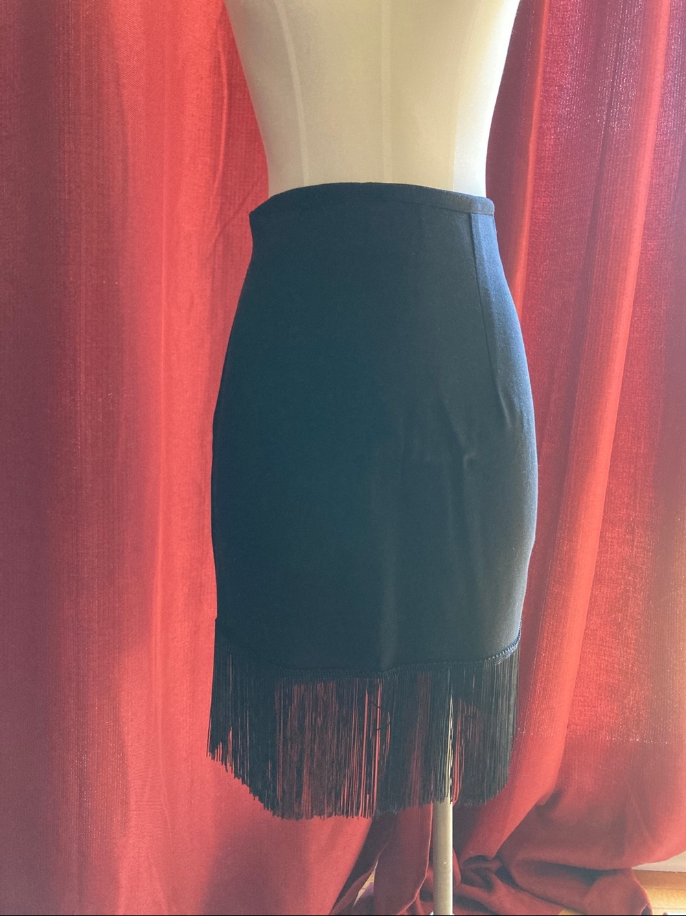 KC Cooper Los Angeles vintage black skirt, small- 26” waist x 23” length